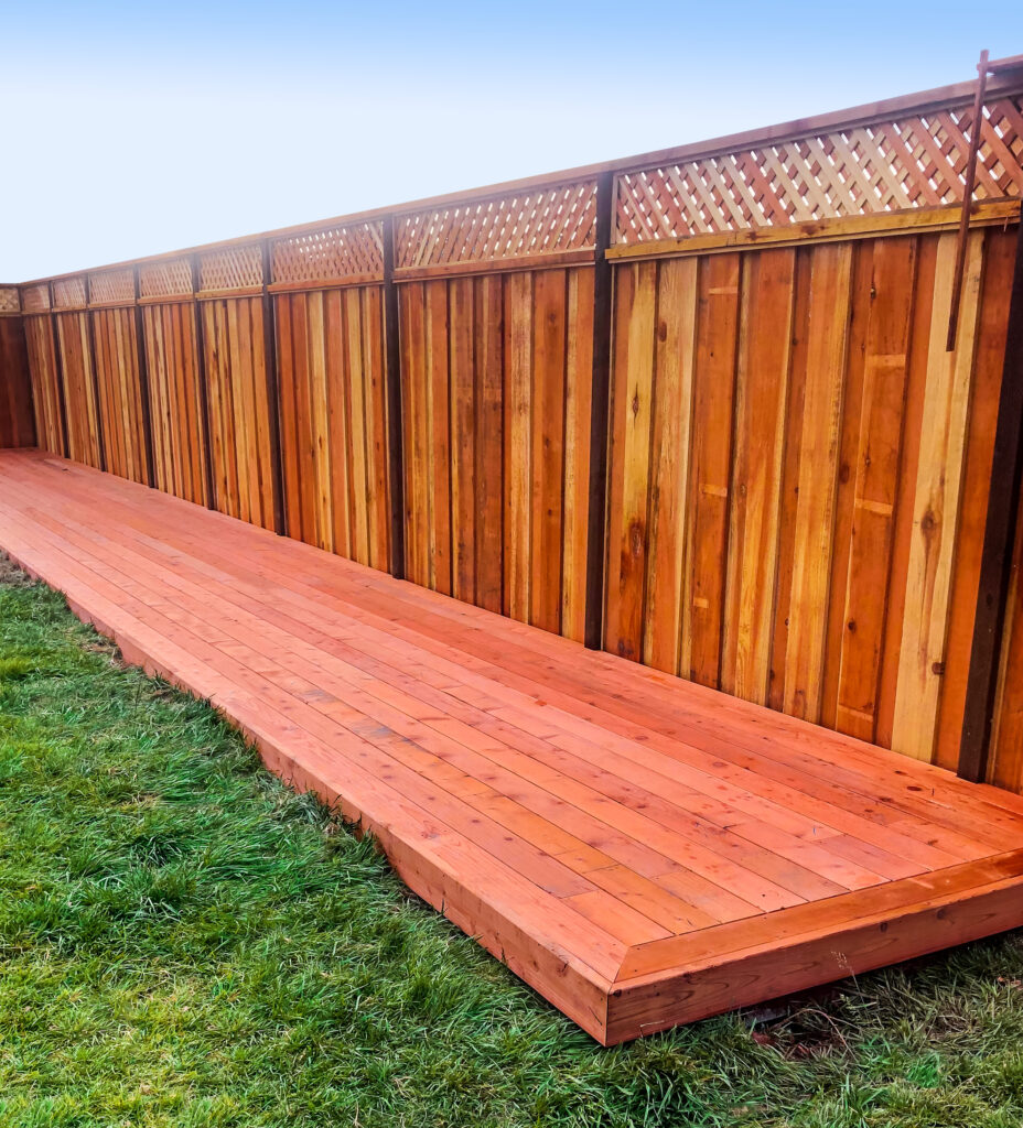 Redwood Deck With Redwood Board On Board Fence With Privacy Lattice ...